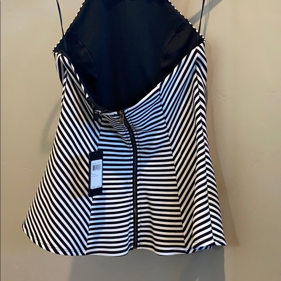 Guess peplum top - Picture 4 of 4